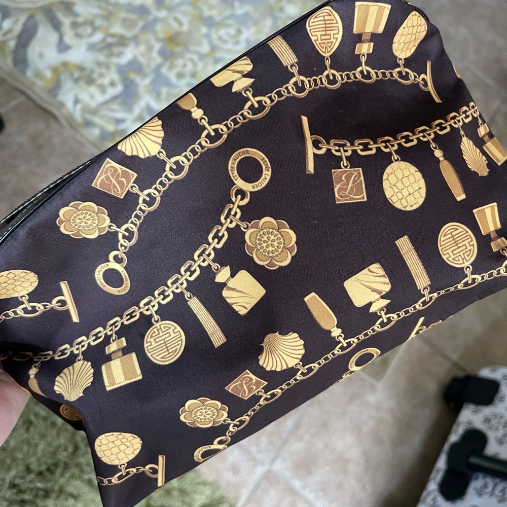 Estee Lauder Beautiful Never Used Jewelry Wallet
